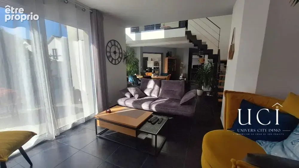 Maison 6 pièces 127 m² à vendre à Les Sorinieres (44840) - photo 2