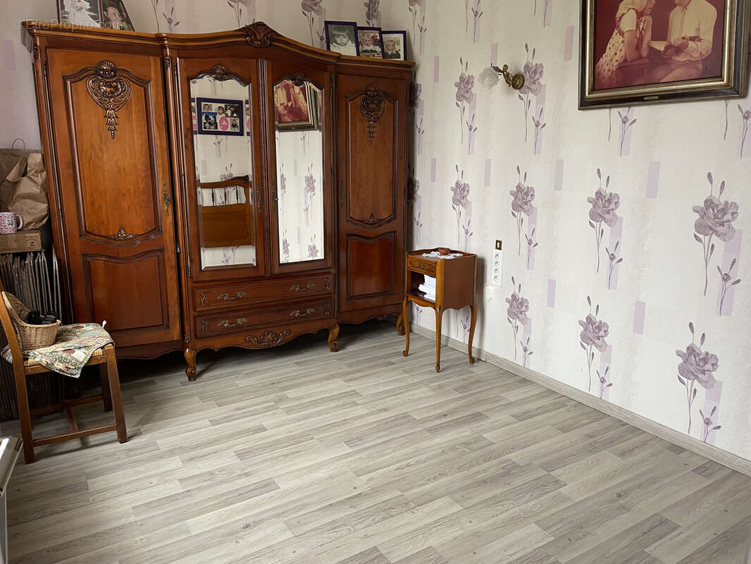 Maison à SAINTE-GENEVIEVE