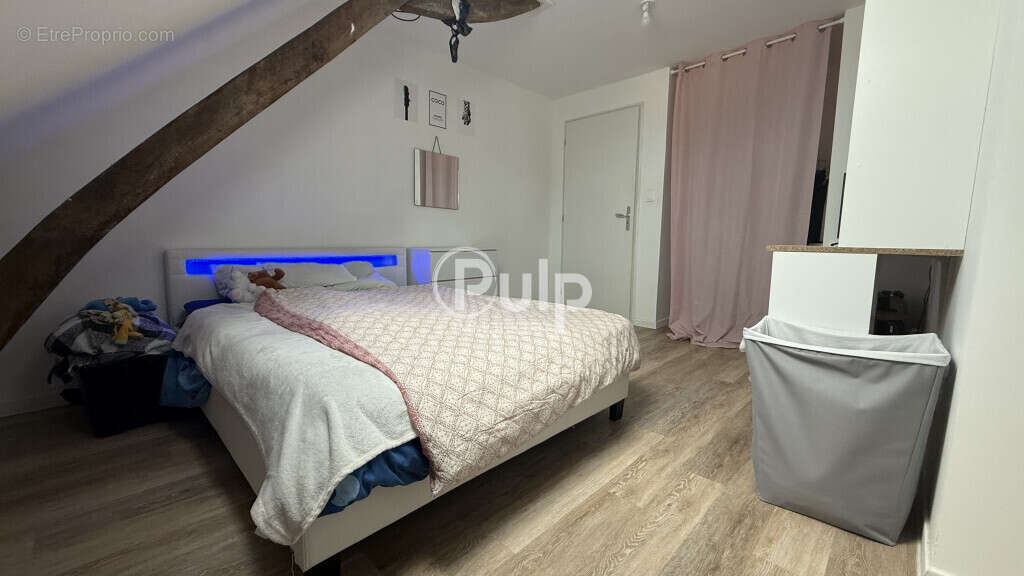 Appartement à AVESNES-LE-COMTE