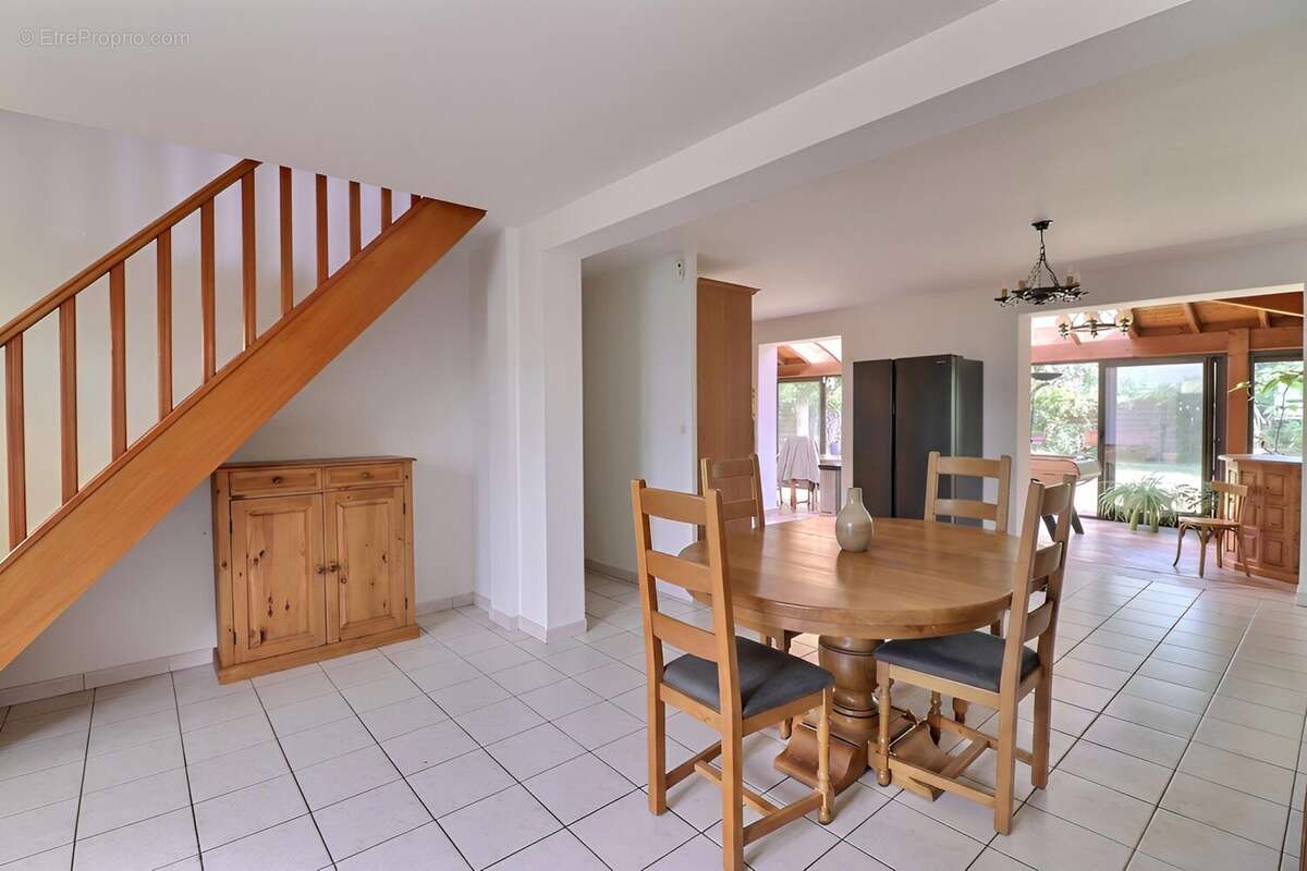 Maison 170 m² à Marcoussis  - photo 7