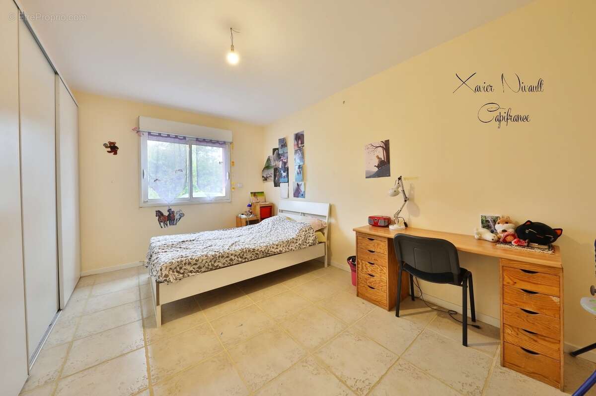 Maison à vendre 8 pièces proche de MANTENAY MONTLIN (01) - photo 11