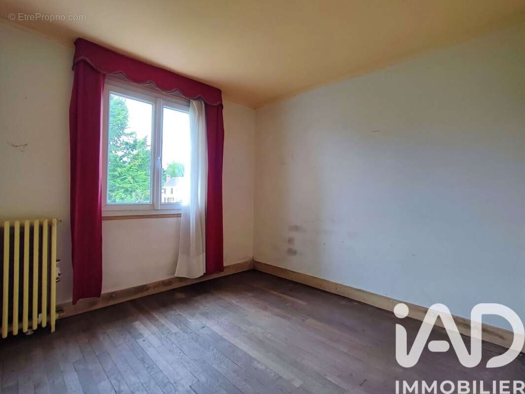 Maison 64 m² à Magny-En-Vexin  - photo 7