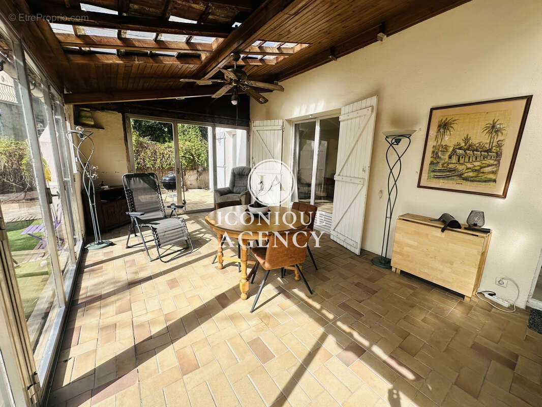Maison à MOUGINS