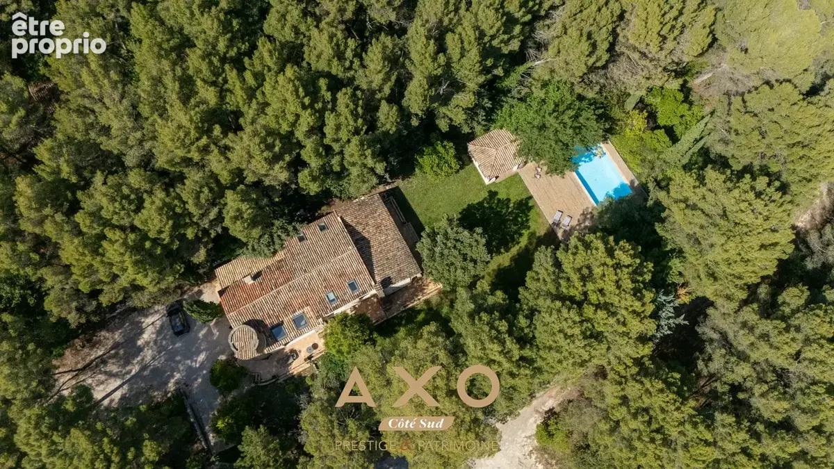 Éguilles - maison - 260 m² - 6 chambres - piscine - pool-house - terrain 4 000 m² - 1 530 000  - photo 3