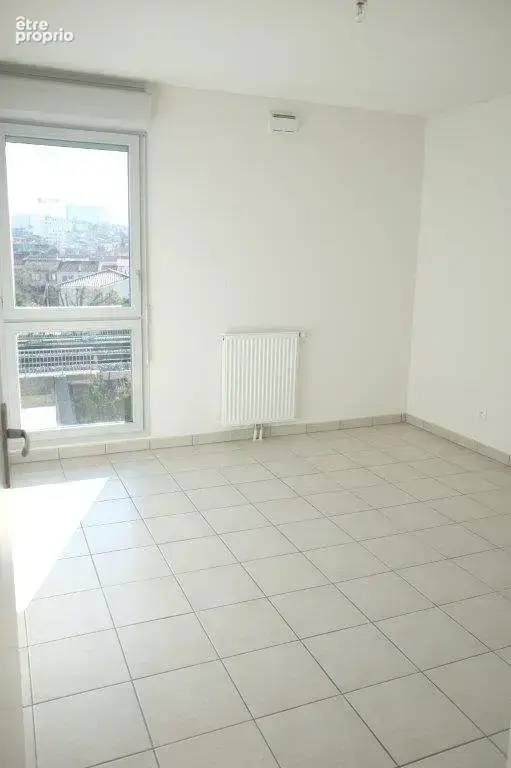 T3 de 61 m² balcon et un parking en sous-sol - photo 8