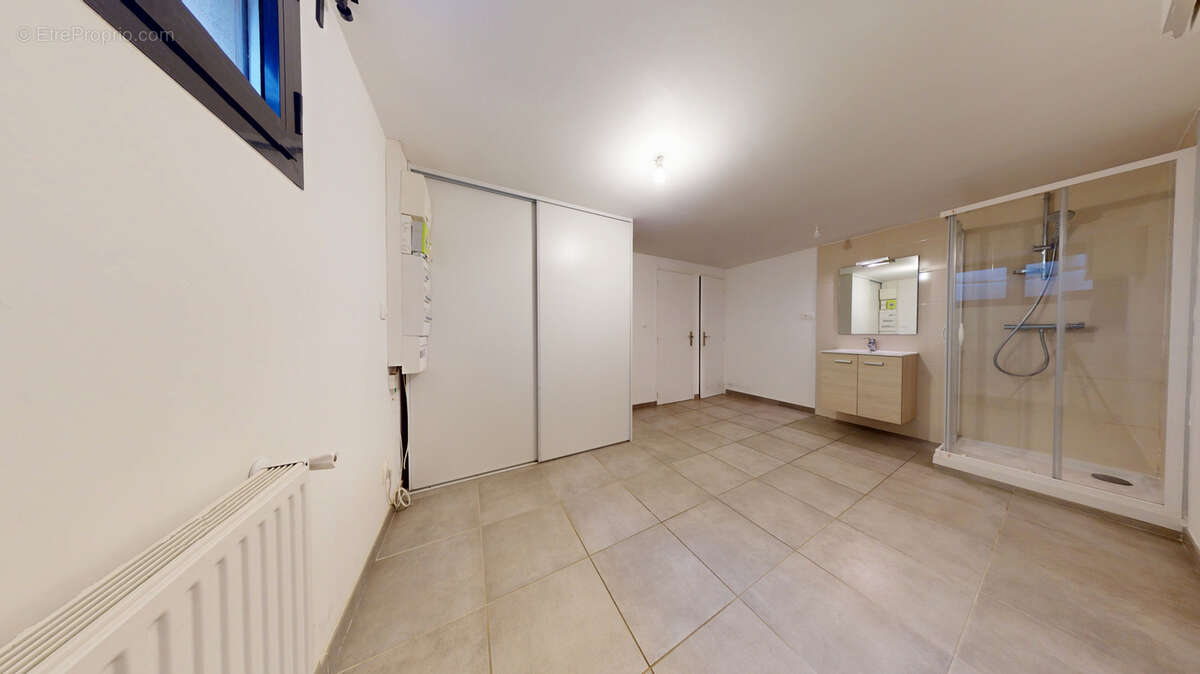 Maison à SARTROUVILLE