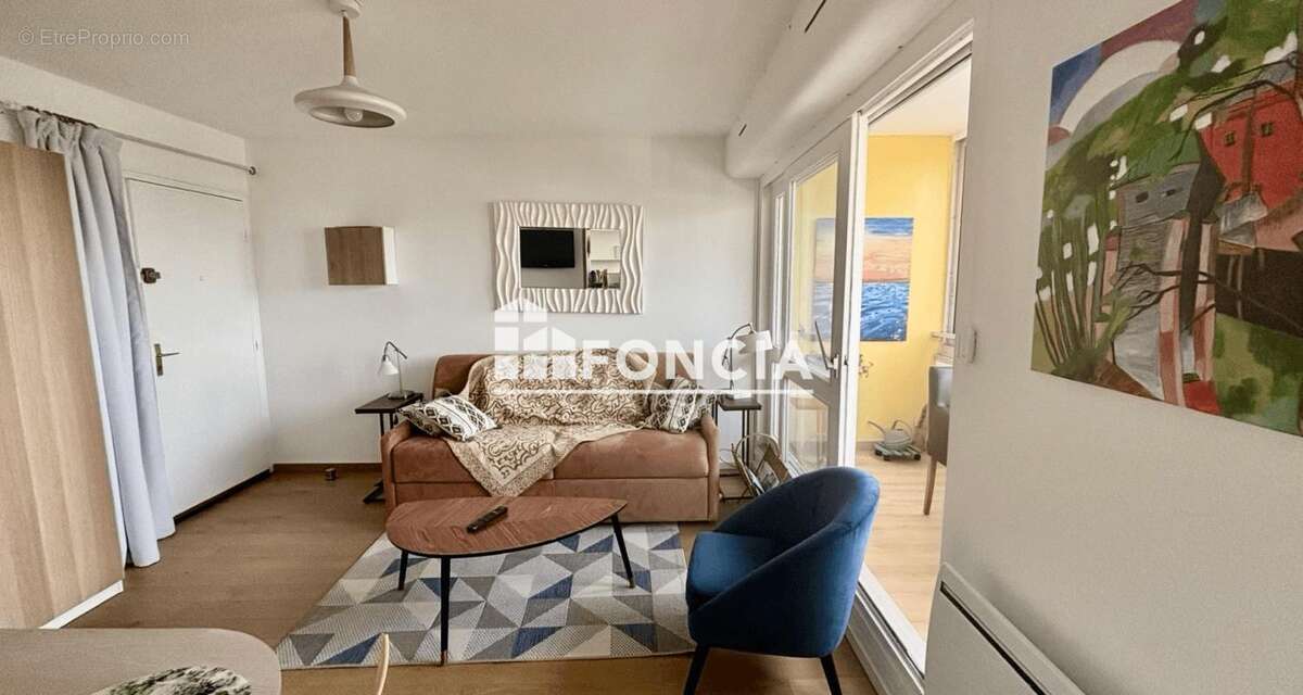Appartement à COURSEULLES-SUR-MER