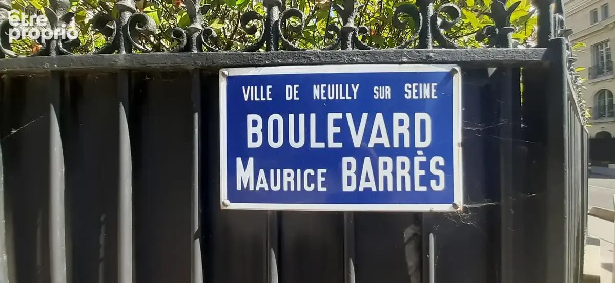 Appartement à NEUILLY-SUR-SEINE