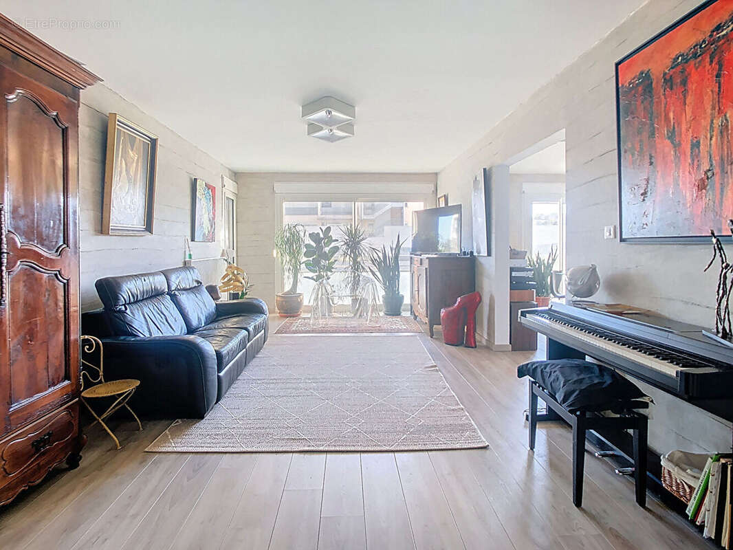 Appartement à RAMONVILLE-SAINT-AGNE