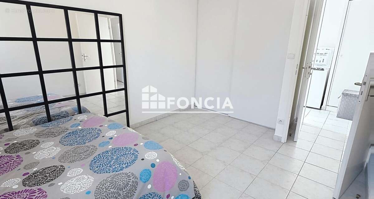 Appartement à SAINT-GEORGES-DES-GROSEILLERS