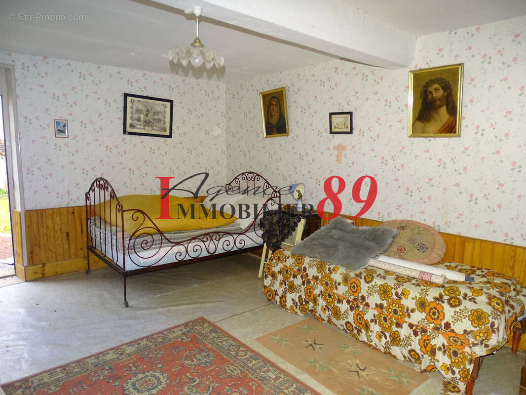 Maison à LES RICEYS