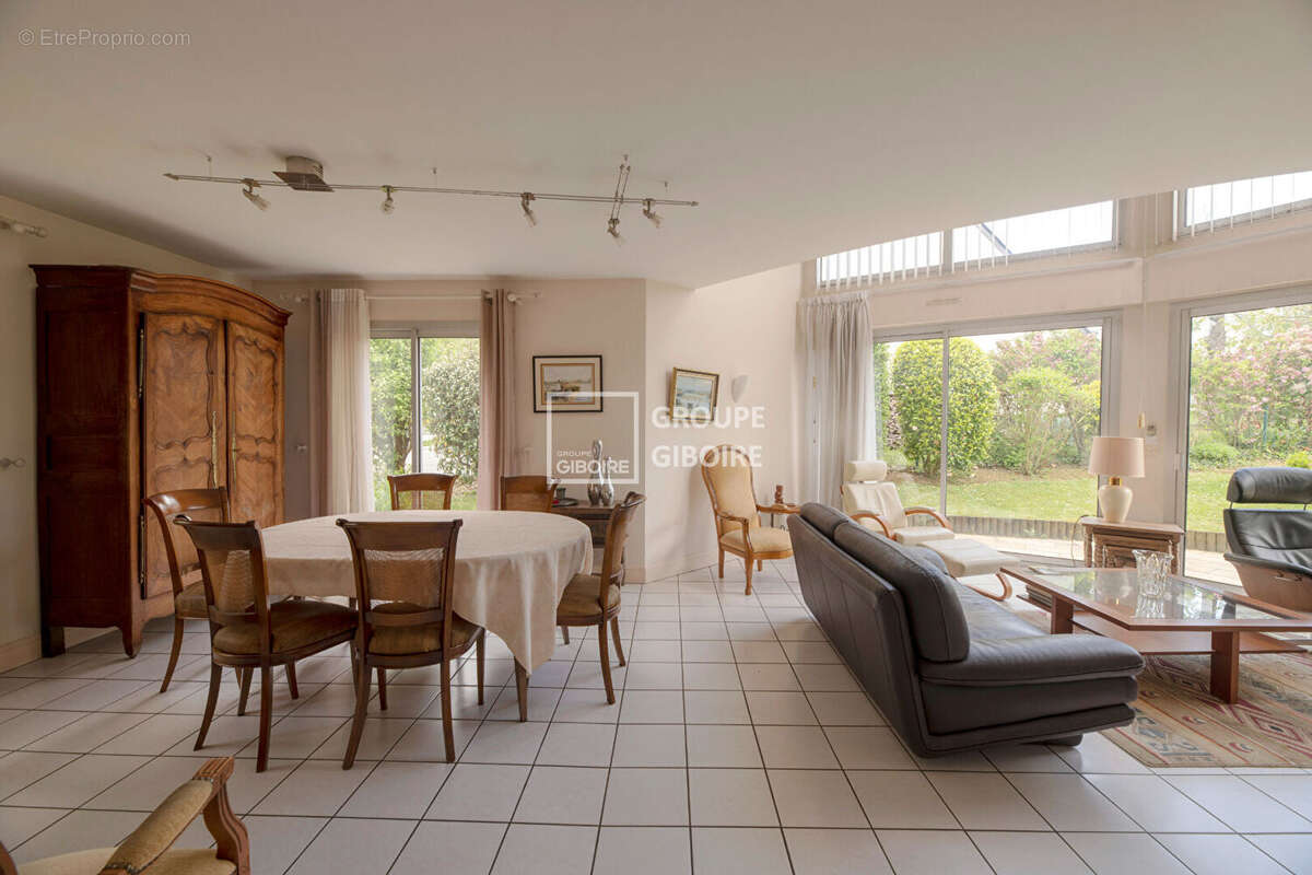 Maison à CESSON-SEVIGNE