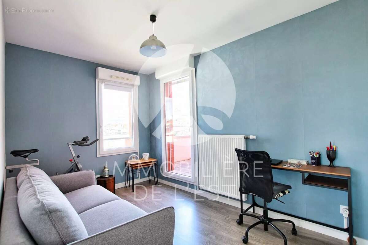 Appartement à VENISSIEUX