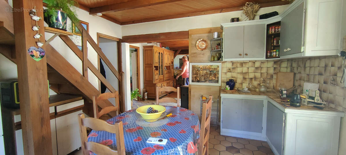 Autre à PARENTIS-EN-BORN