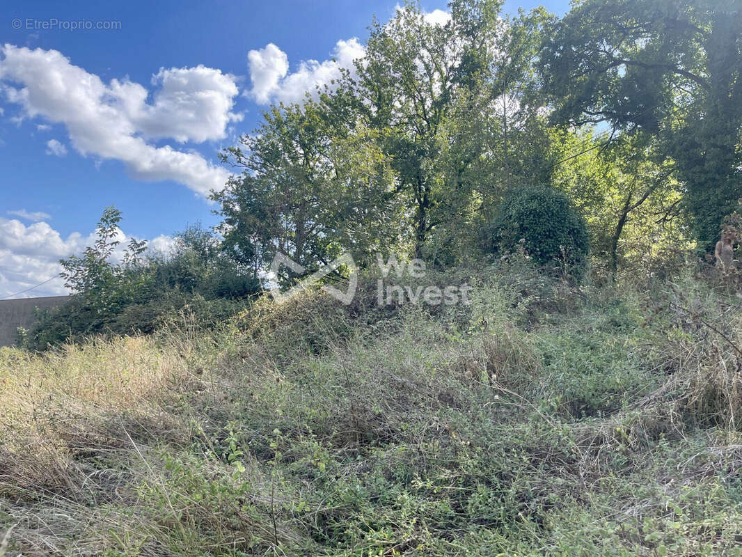 Terrain à AUBIN