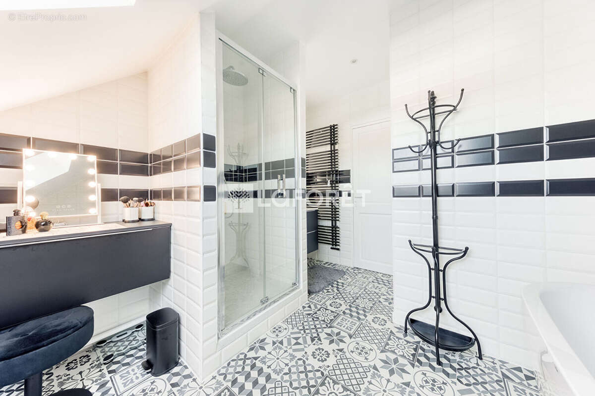 Maison à PONTAULT-COMBAULT