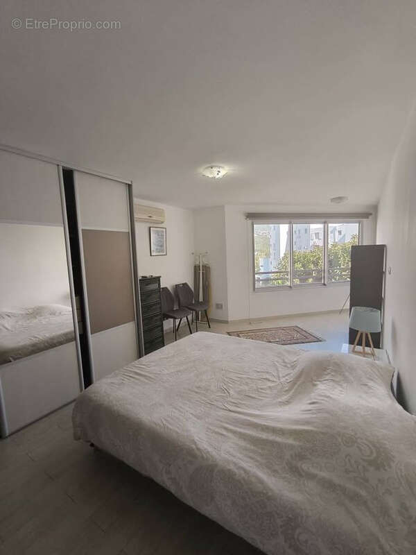 Appartement à SAINT-DENIS