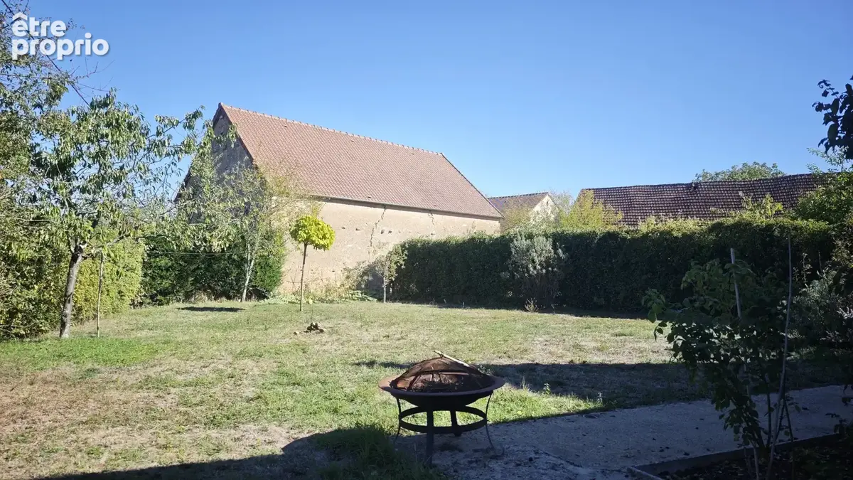 Ensemble de deux maisons dans un hameau paisible - photo 14