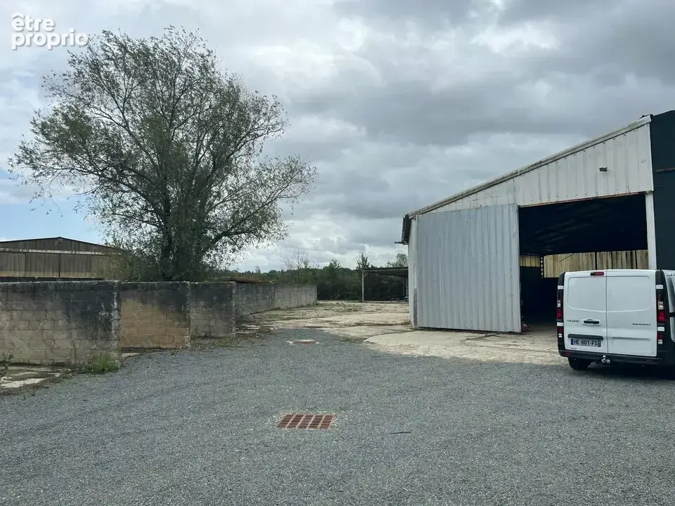 Entrepot à vendre - photo 2