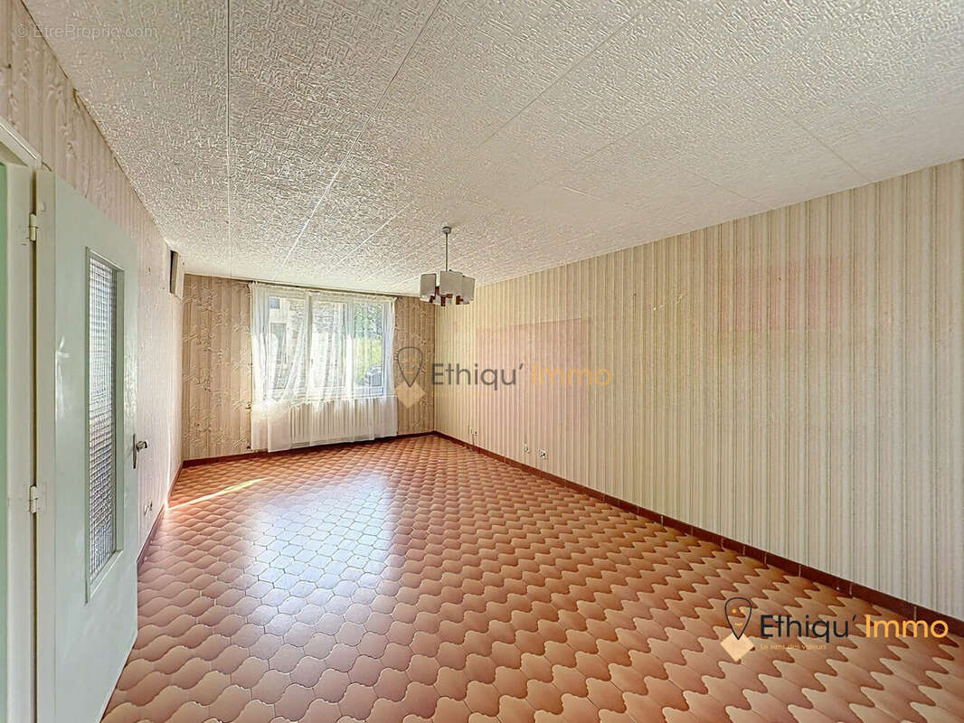 Maison 135 m² à Morancourt  - photo 5