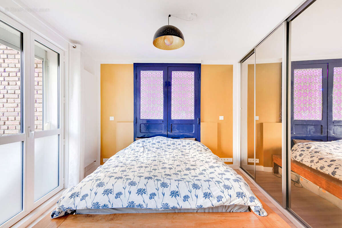 Appartement à PARIS-20E