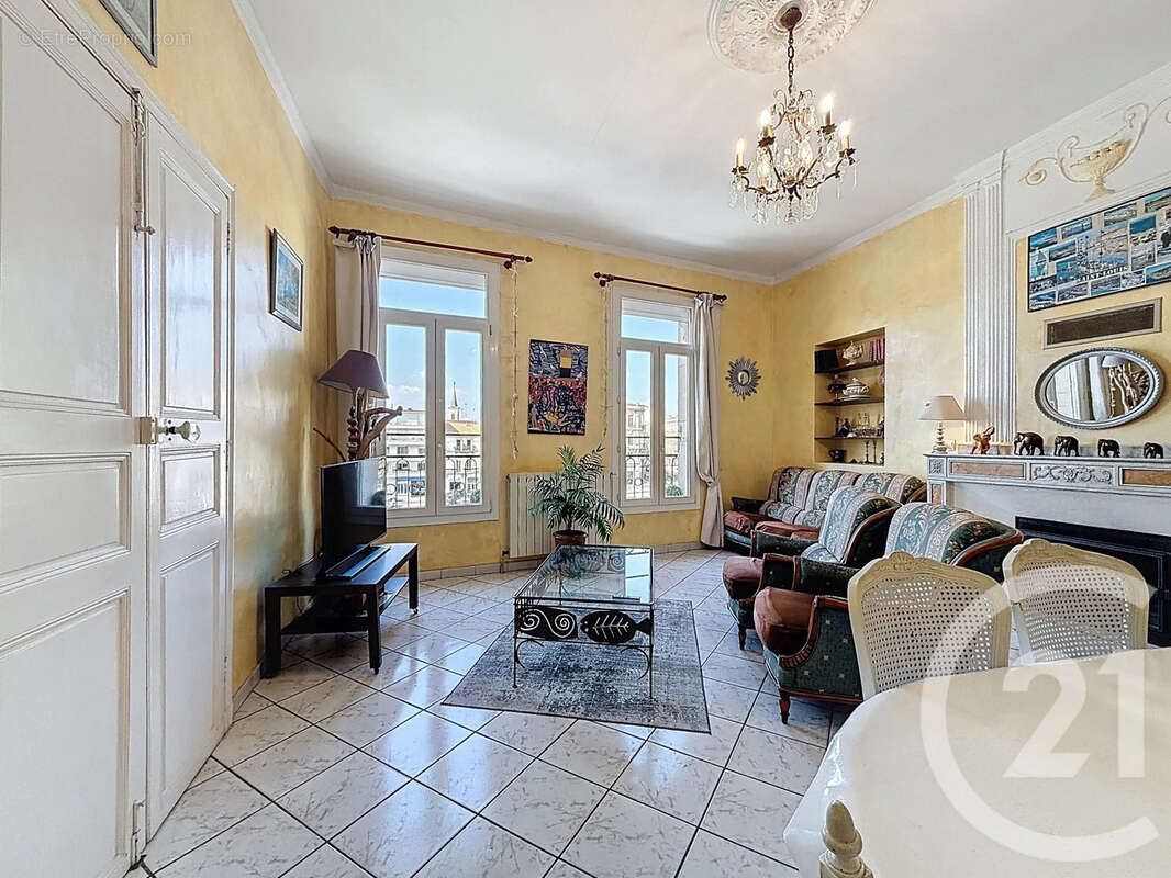 Appartement 97 m² à Sete  - photo 8