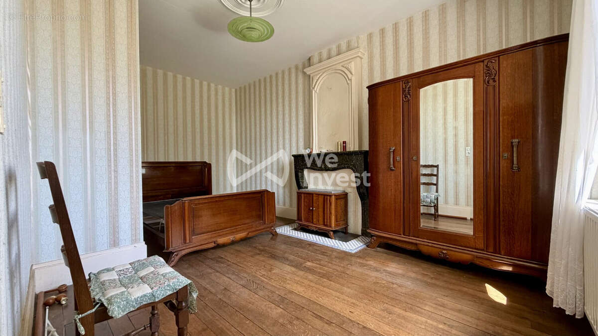 Maison 163 m² à Mandres-En-Barrois  - photo 6