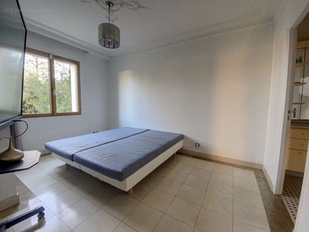 Maison à RUEIL-MALMAISON