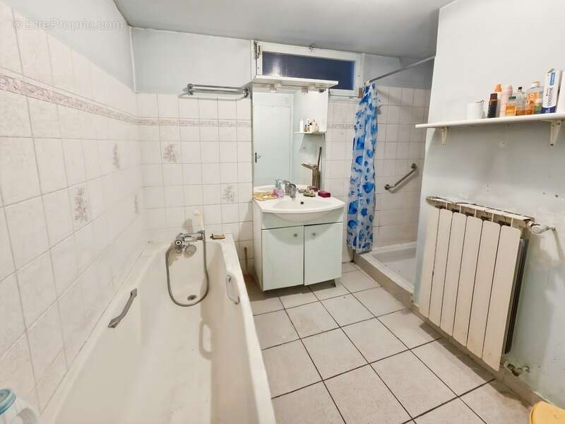 Maison familiale sur 2 000 m² de terrain – Idéale artisan, maçon, charpentier ou entrepreneur, à deux pas de Lons-le-Saunier - photo 16