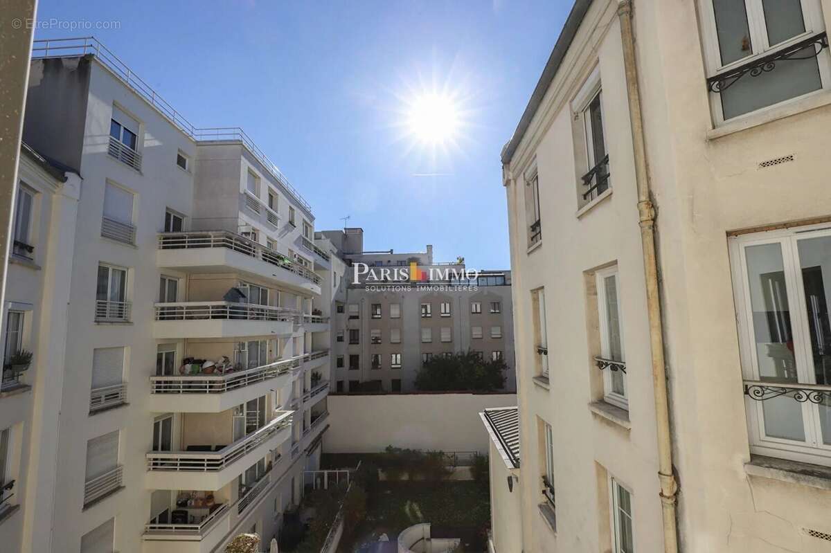 Appartement à LEVALLOIS-PERRET