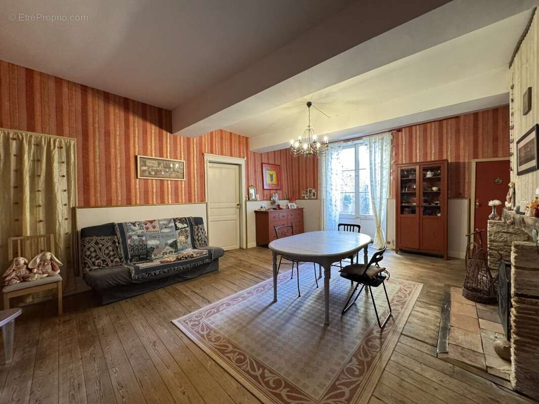 Maison à LECTOURE