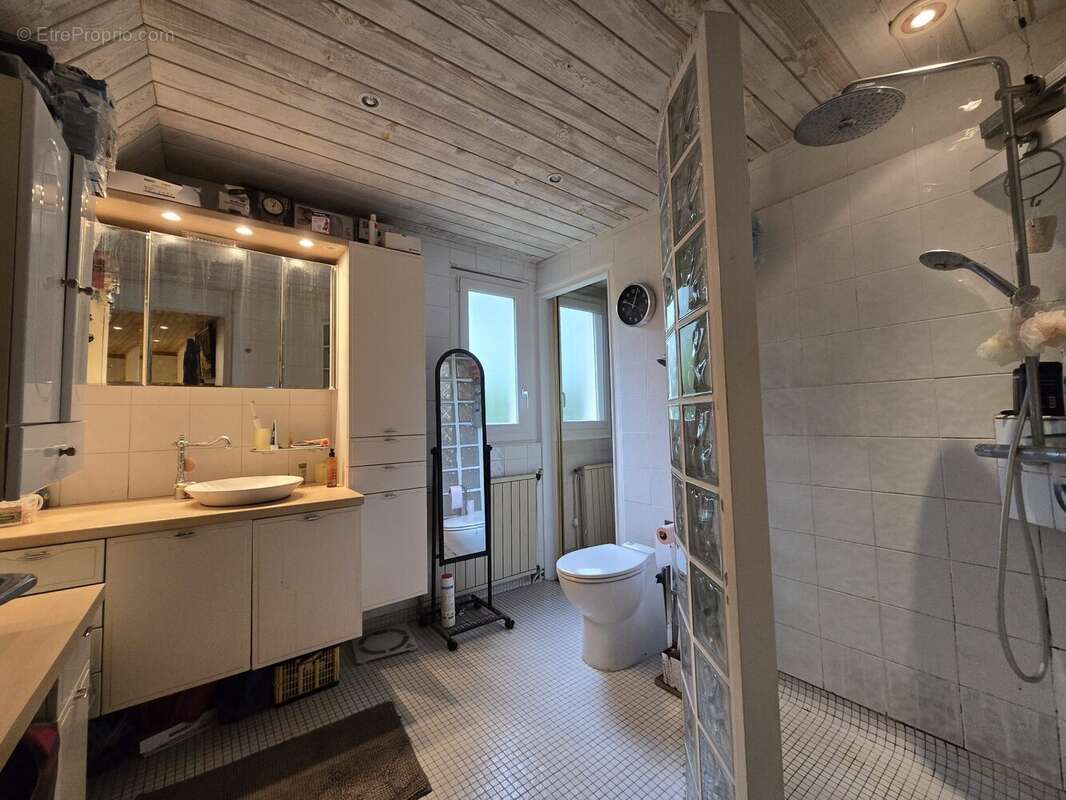 Maison à SAINT-PIERRE-DE-BAILLEUL