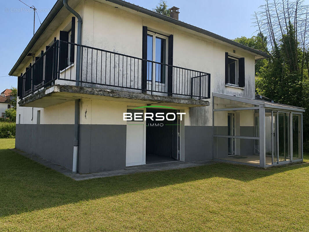 Maison à TRAVES