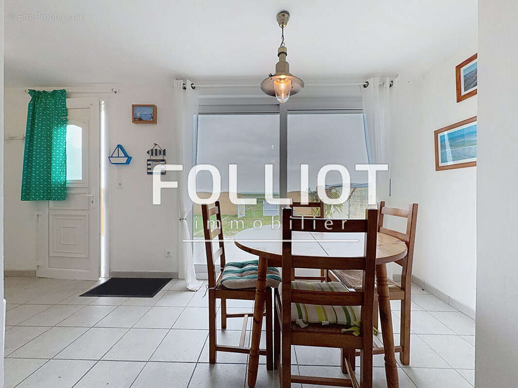 Maison à BLAINVILLE-SUR-MER