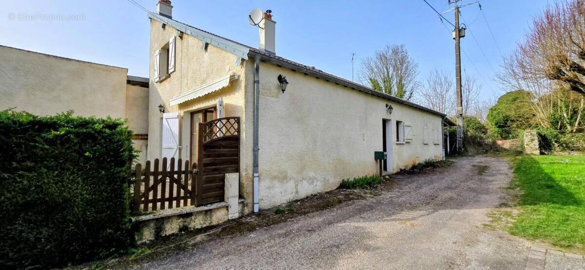Maison à AUTET