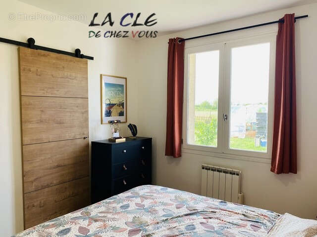 Maison à COULON