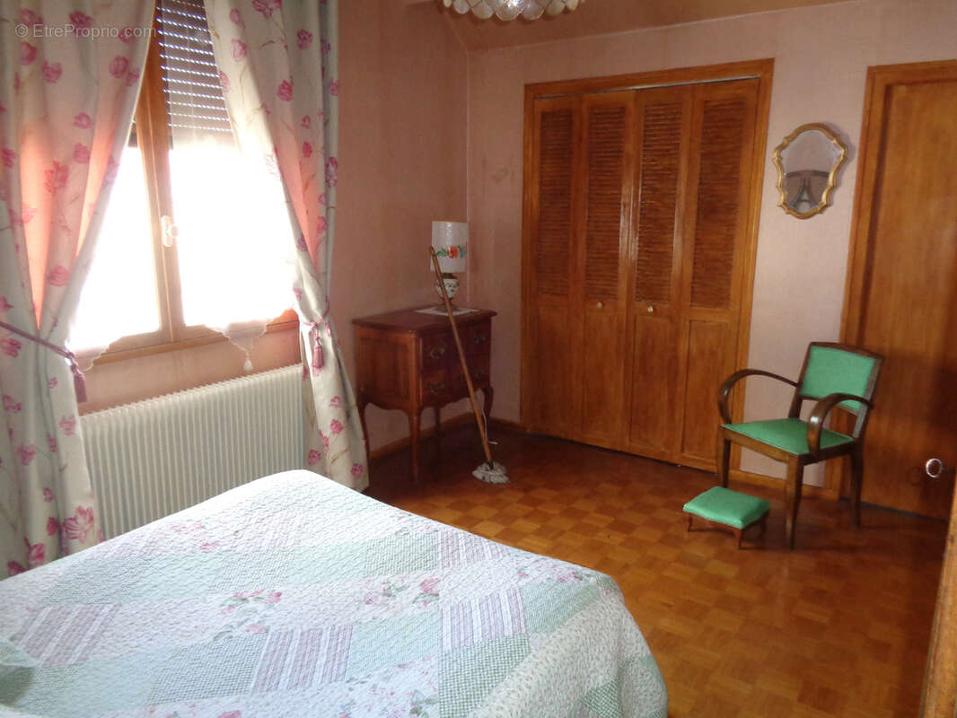 Maison à PREMERY