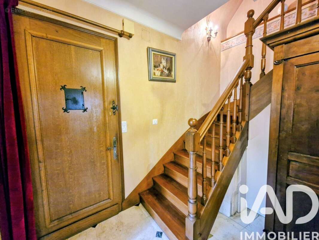 Maison 192 m² à Sigoules  - photo 8