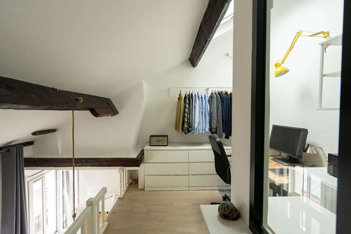 Appartement à PARIS-19E