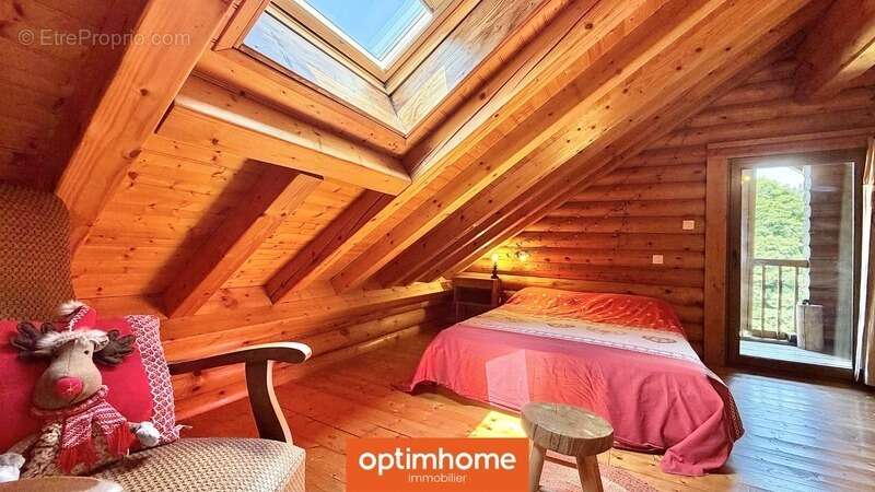 EXCLUSIVITÉ – Chalet fuste (rondins) meublé – 46 m² – Terrain 1 500 m² – Basse-sur-le-Rupt – Hautes-Vosges - photo 11