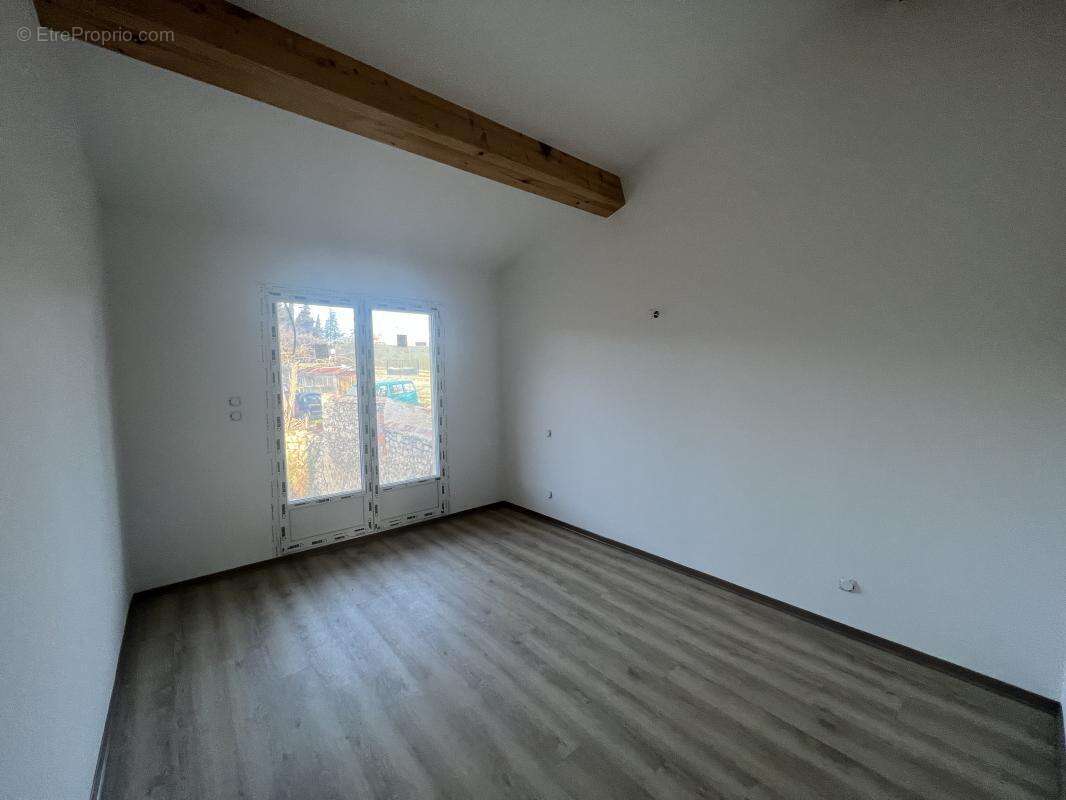 Immeuble Neuf de rapport - photo 7
