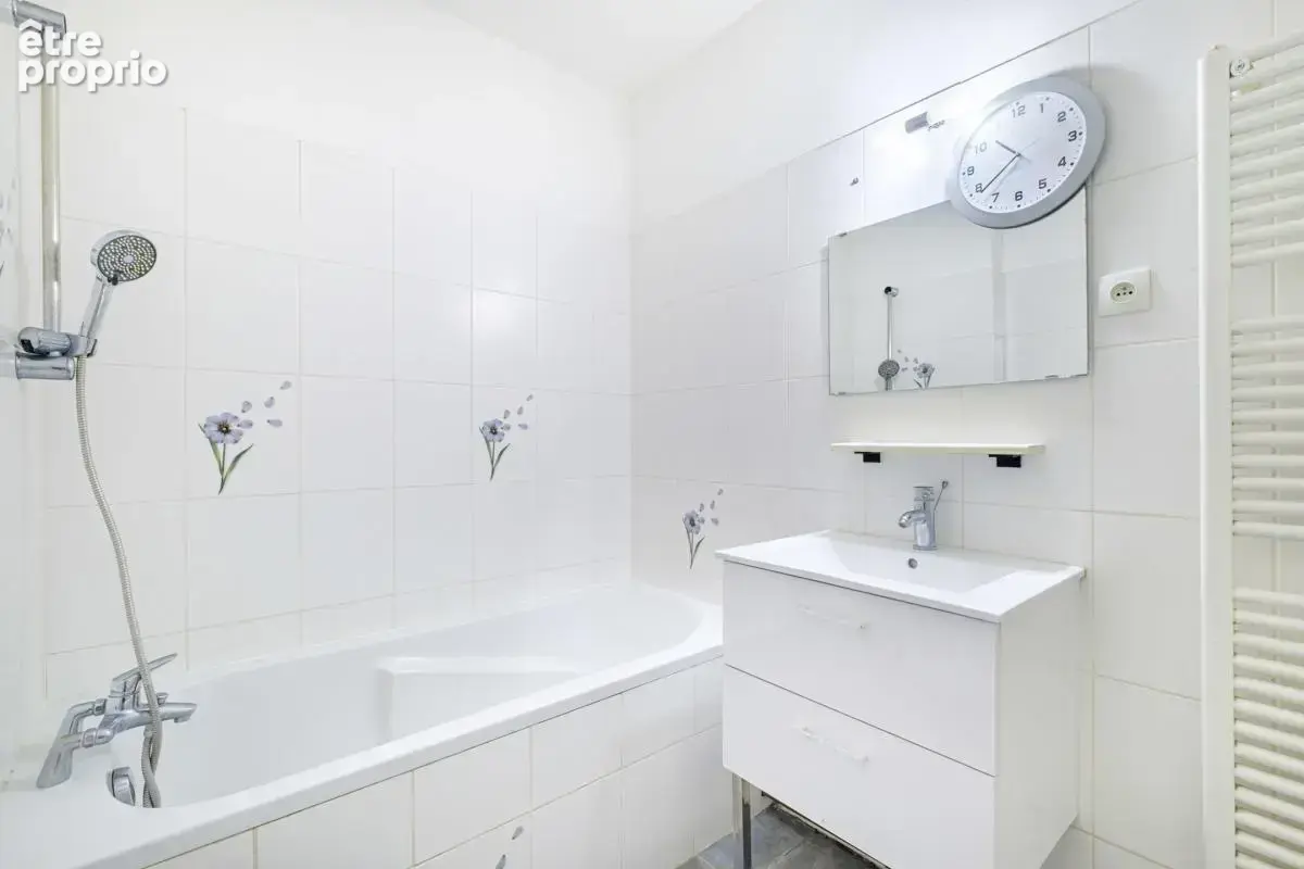 Maison 5 pièces 95 m² à vendre à Grigny (69520) - photo 10