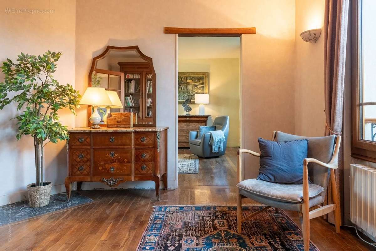 Maison à VAYRES-SUR-ESSONNE