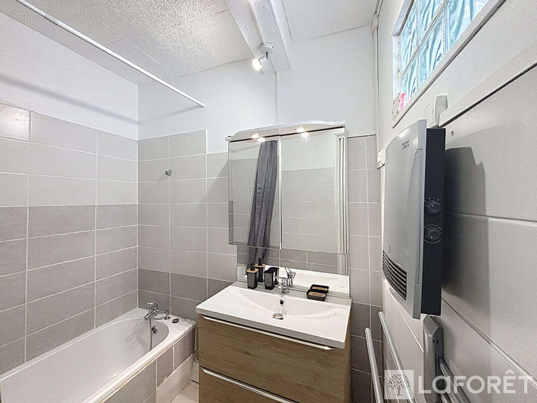 Maison à COLOMBIERS