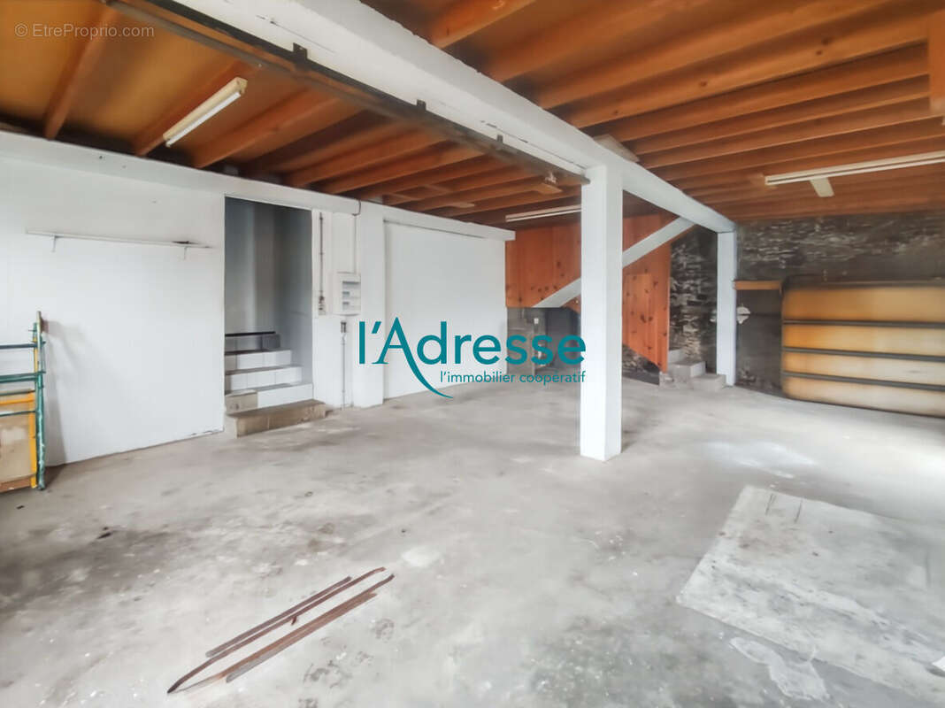 Maison à LE MESNIL-EN-VALLEE