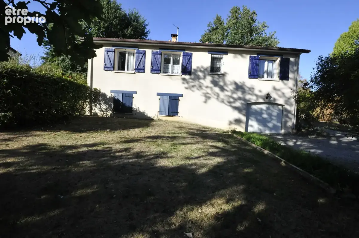 Maison sur sous sol semi enterré de 124m2 sur Boisseuil, La planche - photo 7