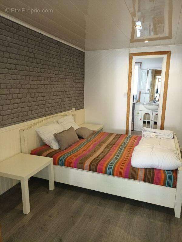 Appartement à BOURBON-L'ARCHAMBAULT