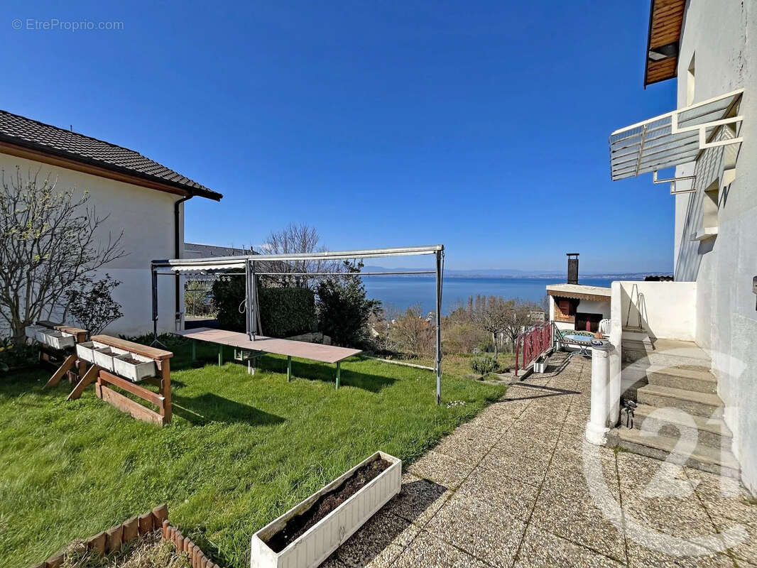 Maison 140 m² à Evian-Les-Bains  - photo 2
