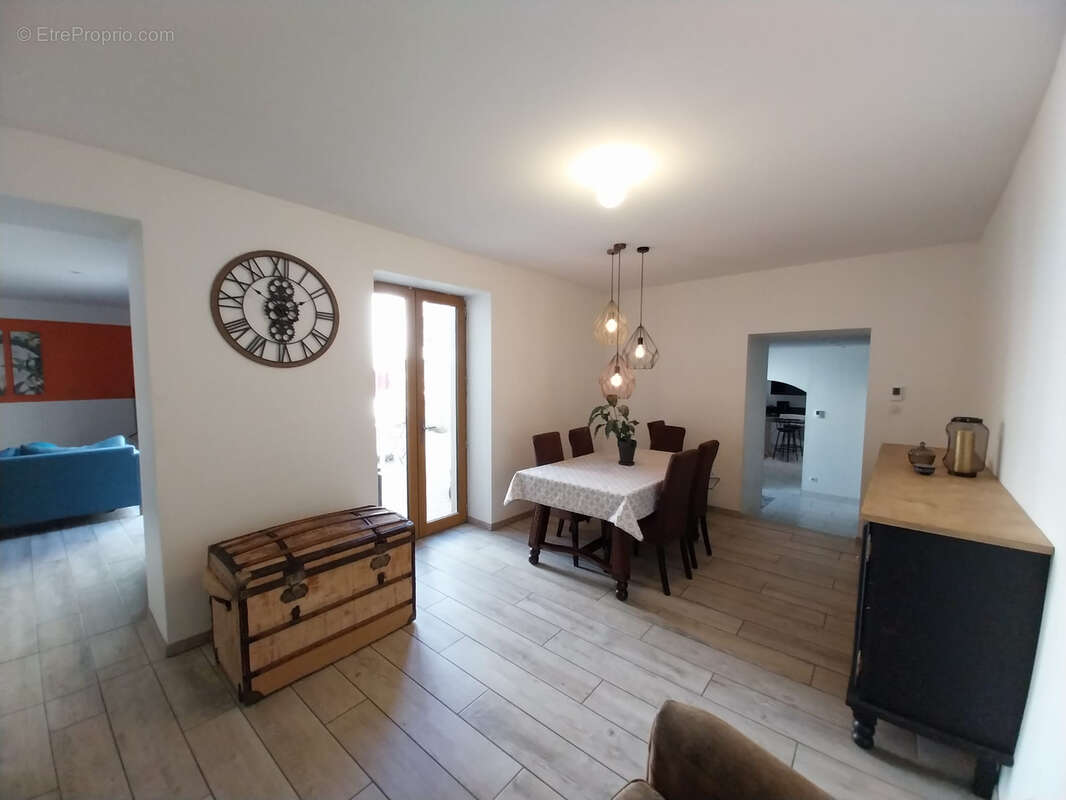 Maison à PONT-DU-CHATEAU