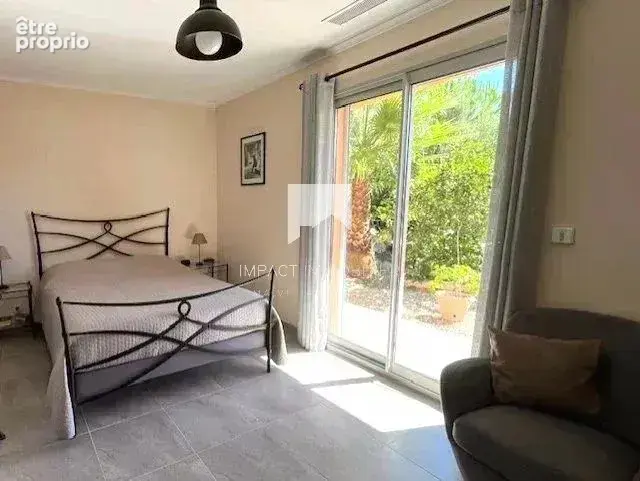 MAISON  7 pièces à  La Crau - 15 minutes de Hyères - photo 6